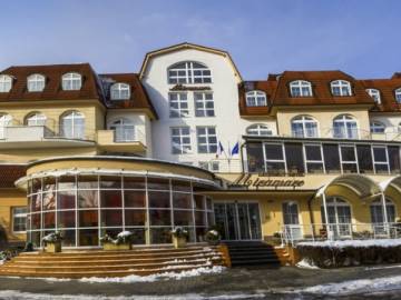 phoca_thumb_l_miramare_01